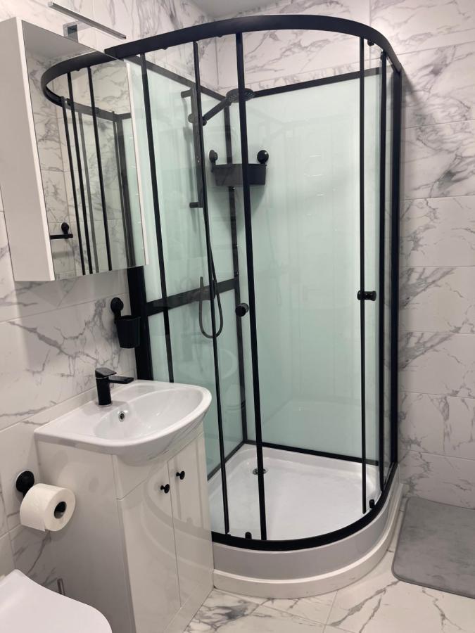 Mb Livinga Apartamentai Naftininku G Mažeikiai Exteriér fotografie